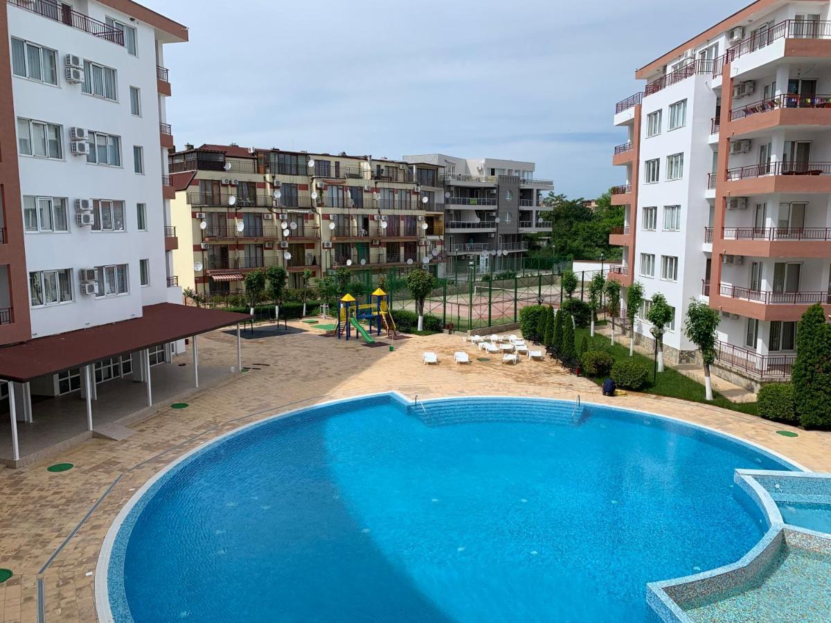 Riviera Fort Beach Apartments By Kalina Resort, Ravda Kültér fotó