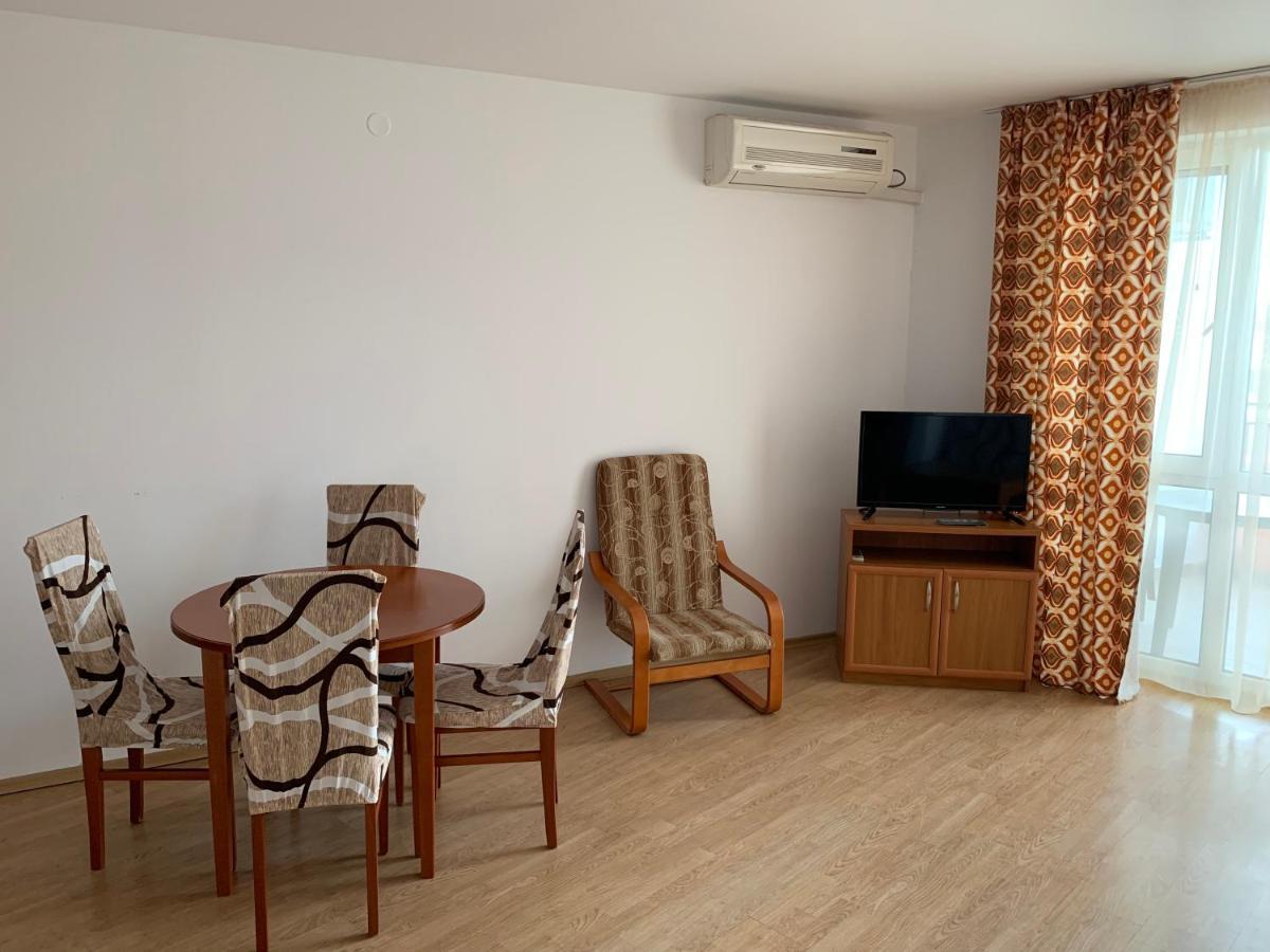 Riviera Fort Beach Apartments By Kalina Resort, Ravda Kültér fotó