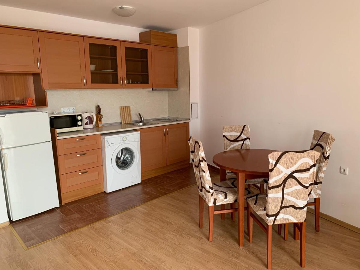 Riviera Fort Beach Apartments By Kalina Resort, Ravda Kültér fotó