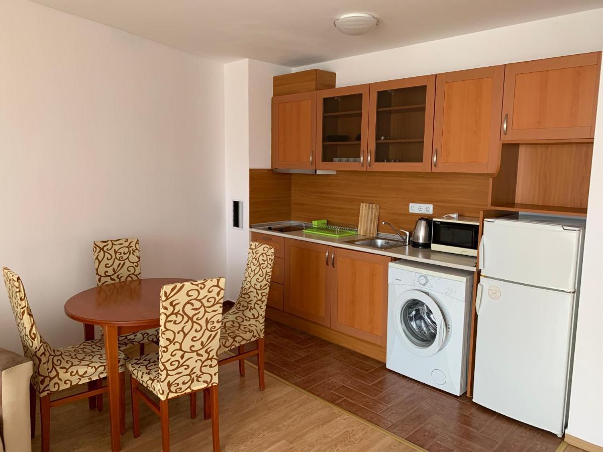 Riviera Fort Beach Apartments By Kalina Resort, Ravda Kültér fotó